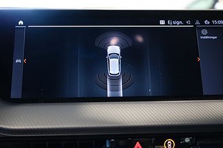 Halvkombi BMW 118I 16 av 22