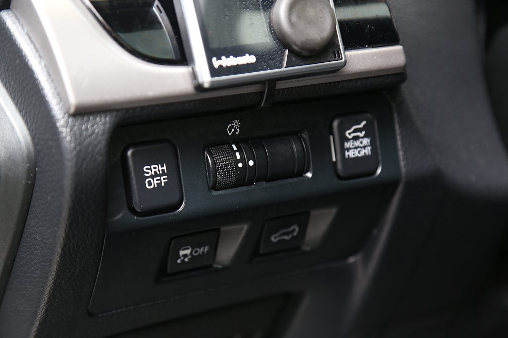 Subaru Forester 2,0D 147hk XE AWD Aut Panorama Skinn Drag