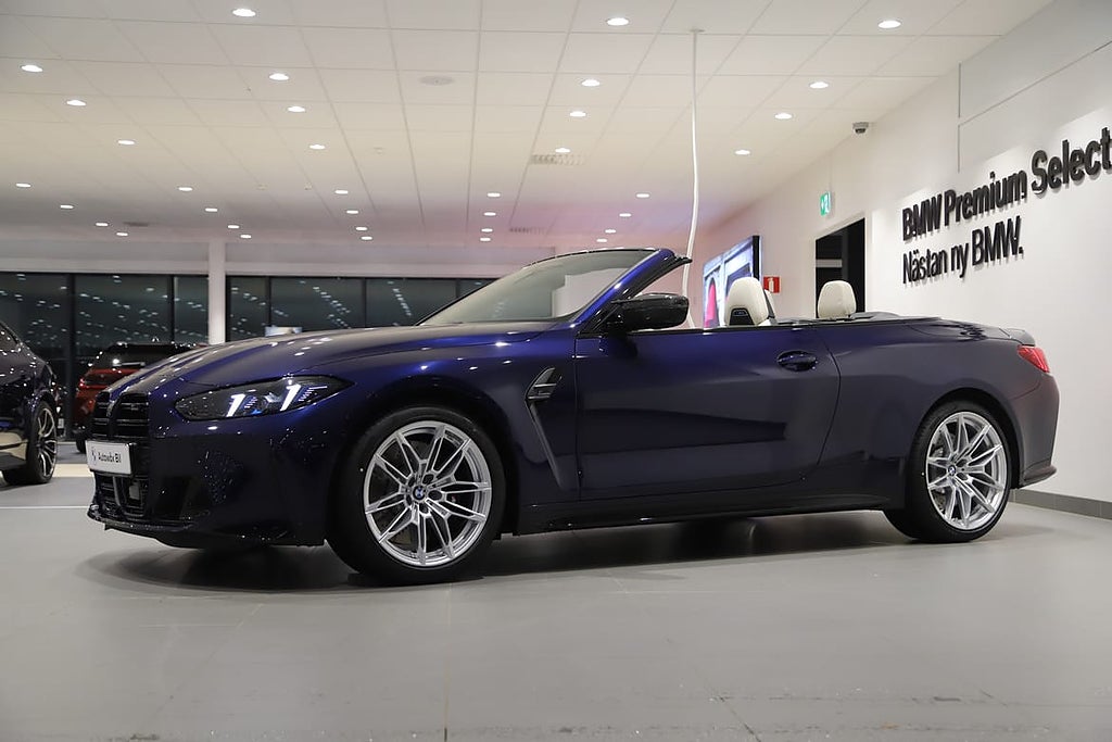 BMW M4 Cab // M Performance