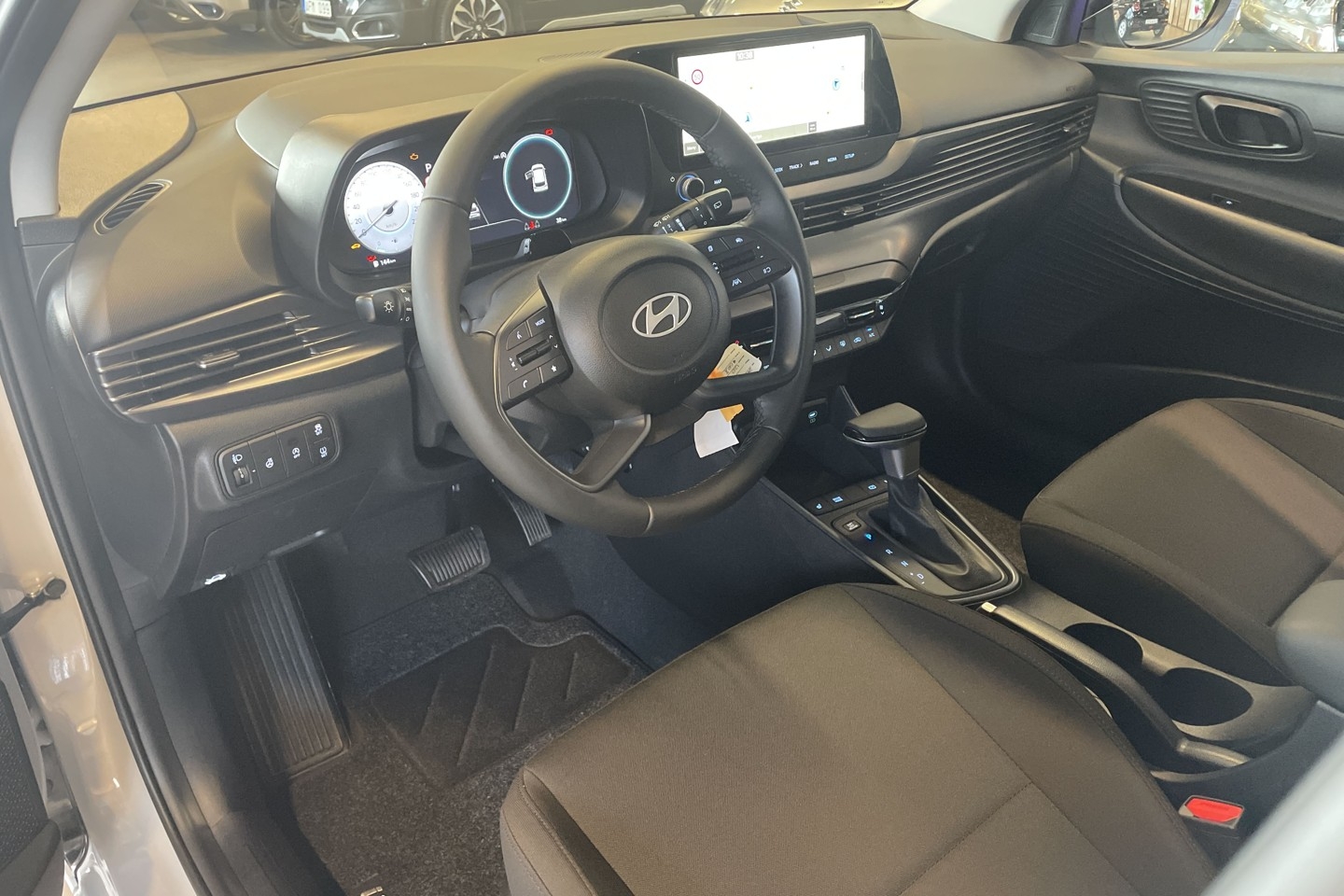 Hyundai i20 1.0 T-GDi DCT Essential 2026, bild 7/10