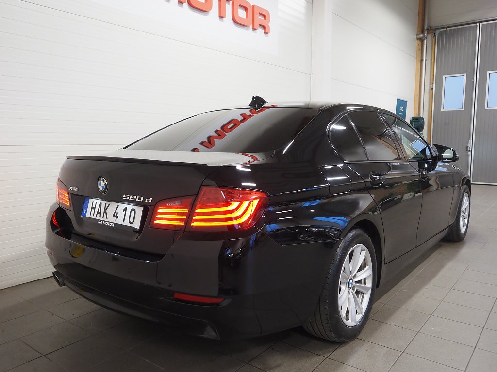 BMW 520d xDrive 184hk Sedan Automat P-Sensorer HiFi 2014