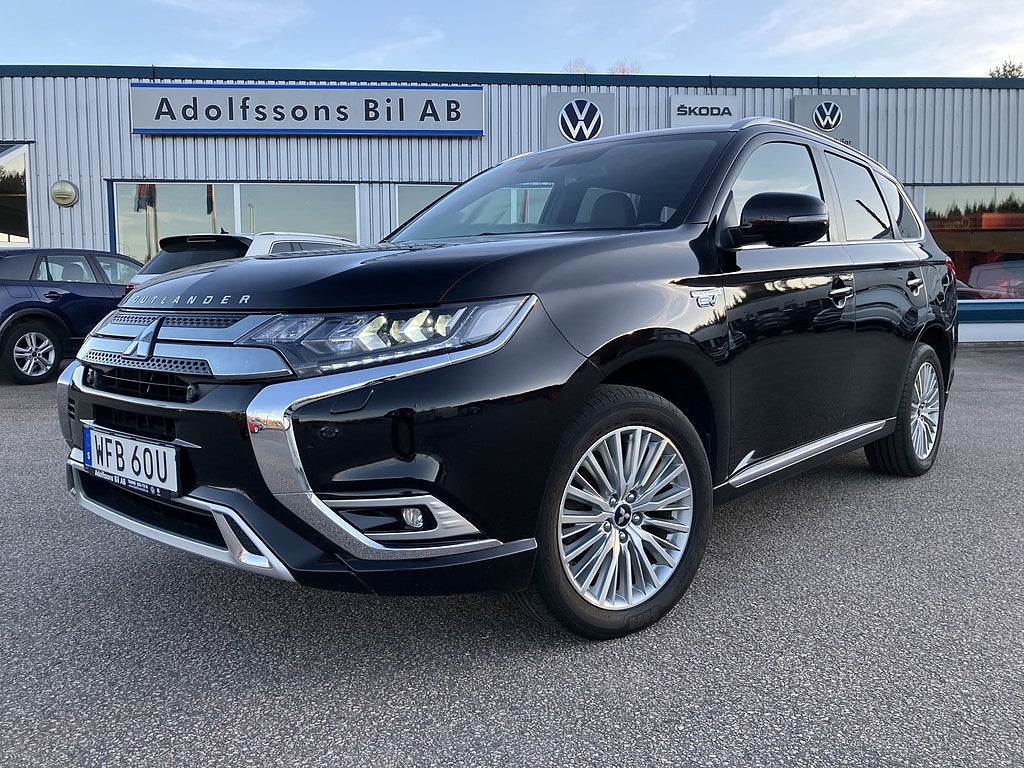 Mitsubishi Outlander PHEV Hybrid CVT 224hk Business (Drag/Läder/360/