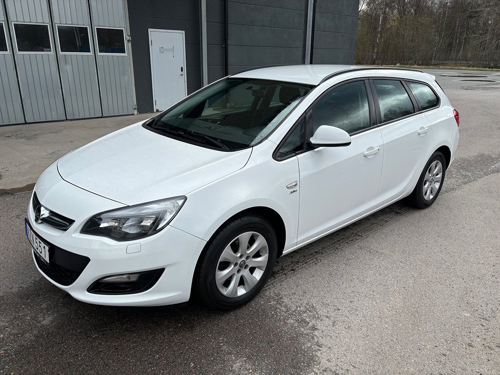 Opel Astra Sports Tourer 1.6 Euro 5  *7000mil*