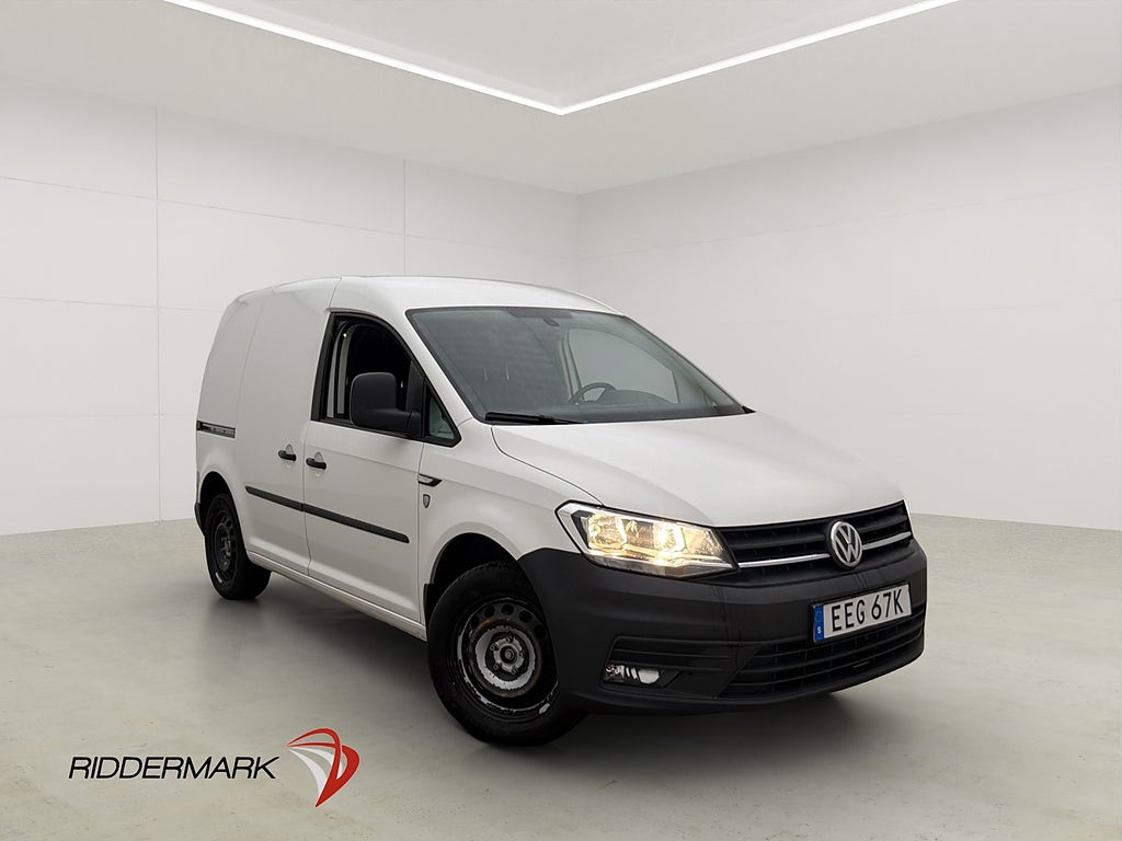 Volkswagen Caddy 2.0TDI Värmare PDC Dragkrok CARPLAY Moms