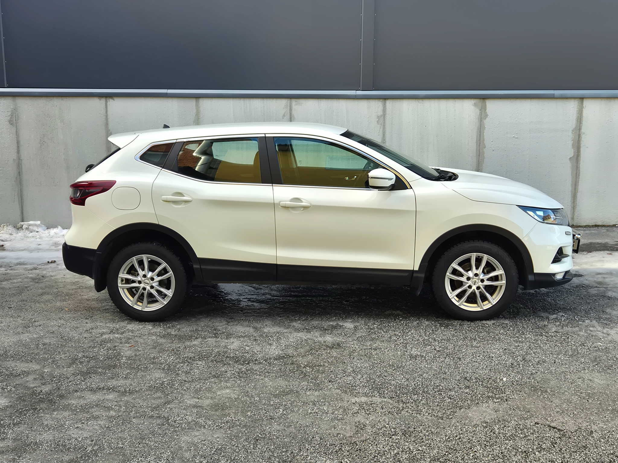 Nissan Qashqai 1.5 dCi DCT Euro 6 2019, bild 2/10