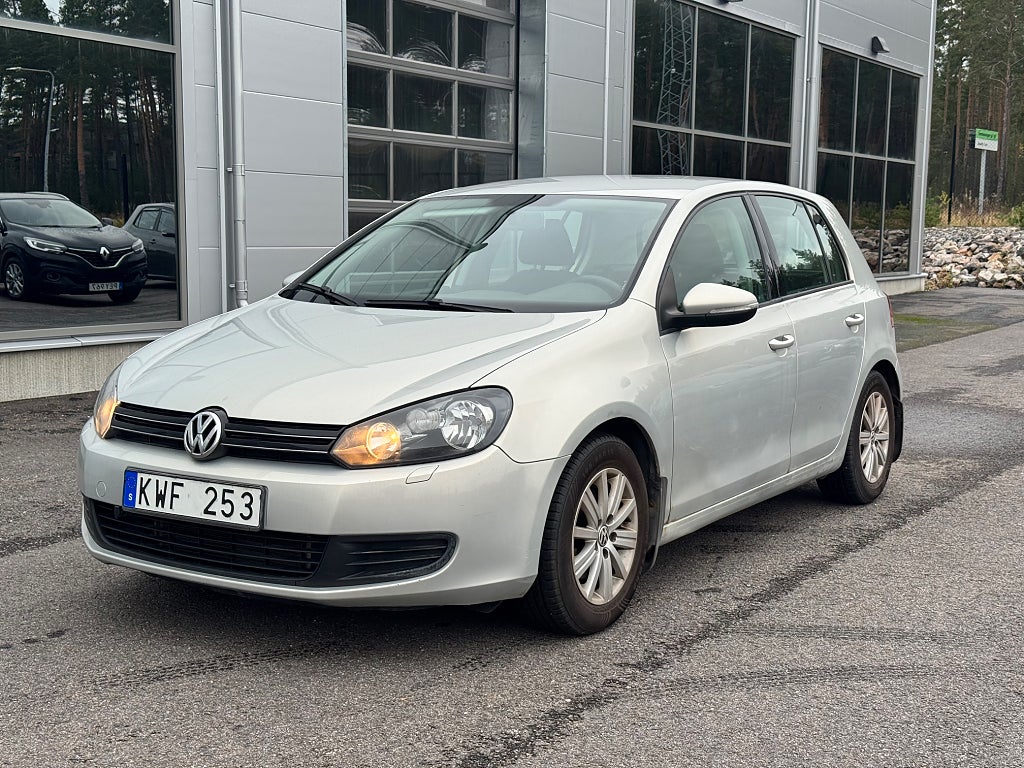 Volkswagen Golf I 5-dörrar 1.6 TDI DPF BMT Masters S&V hjul dubb M-värme