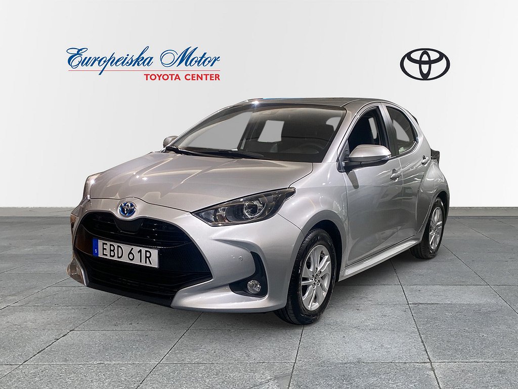 Toyota Yaris 1,5 HSD / Active / P-sensorer / Nybilsgaranti!