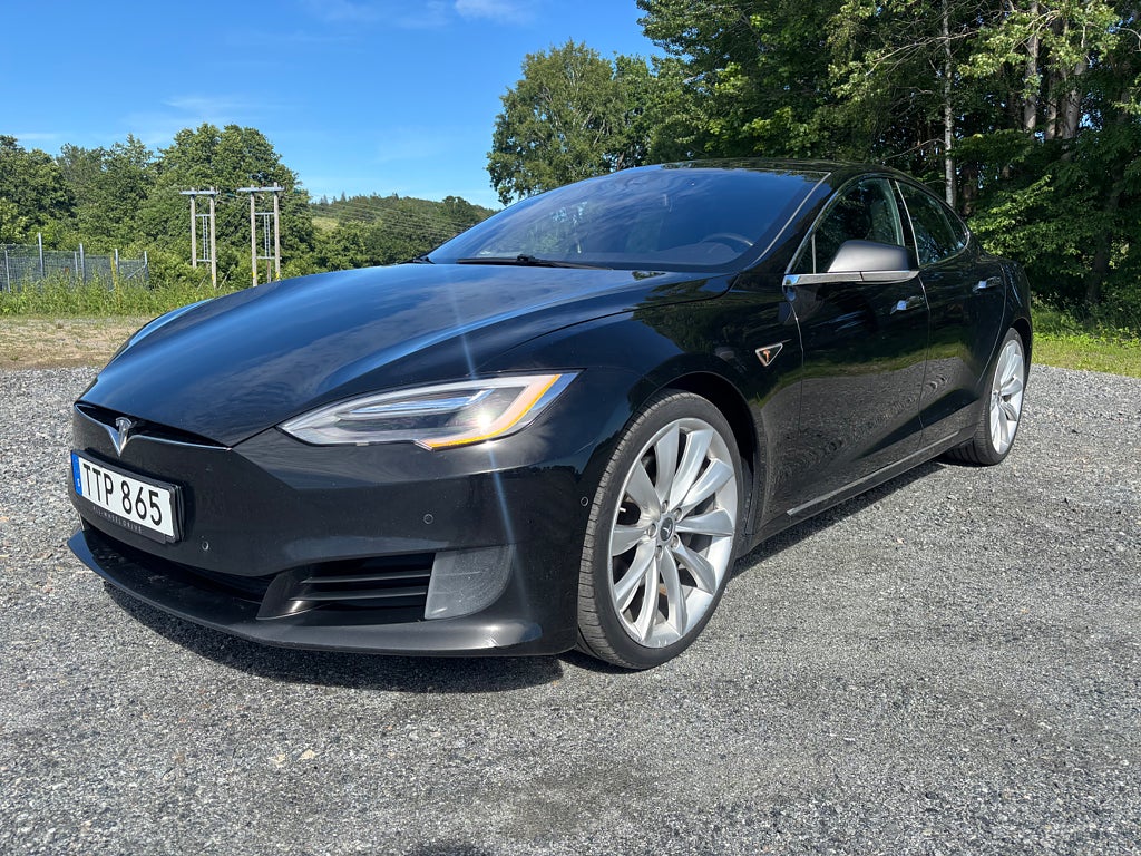 Tesla Model S 90D 423Hk AWD EXPORTNETTO 12.086€