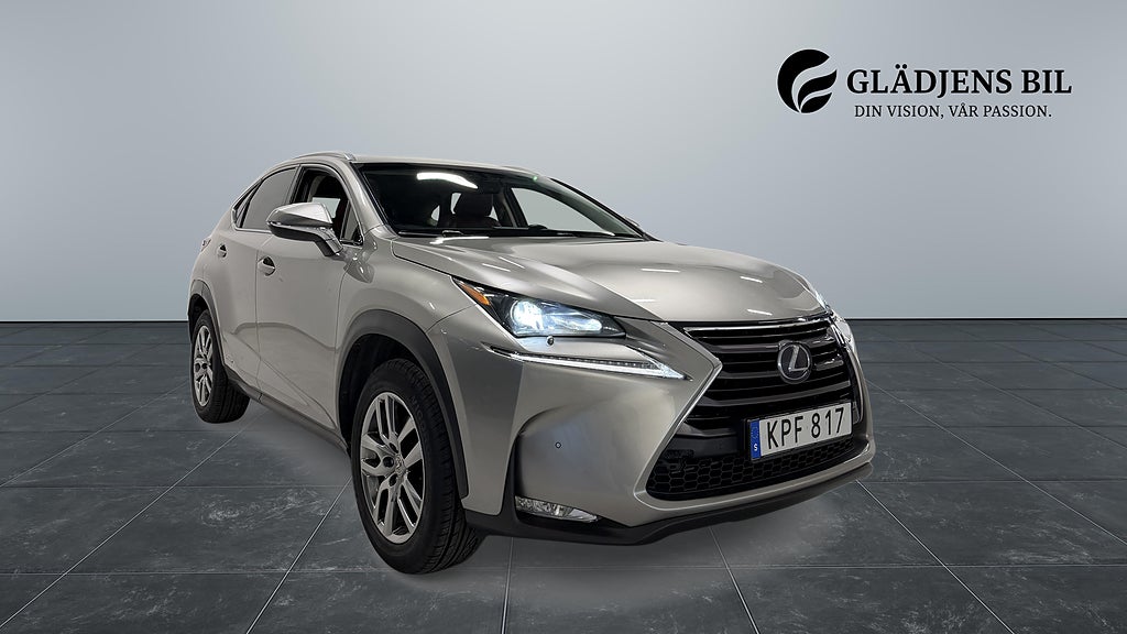 Lexus NX 300h AWD 2.5 AWD E-CVT Executive Drag Taklucka Navi