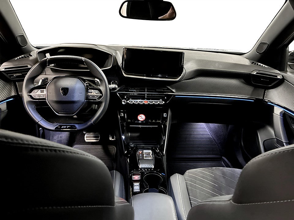 Bild på Peugeot 2008 GT 1.2 PT 130hk Aut GPS BACKKAMERA CARPLAY