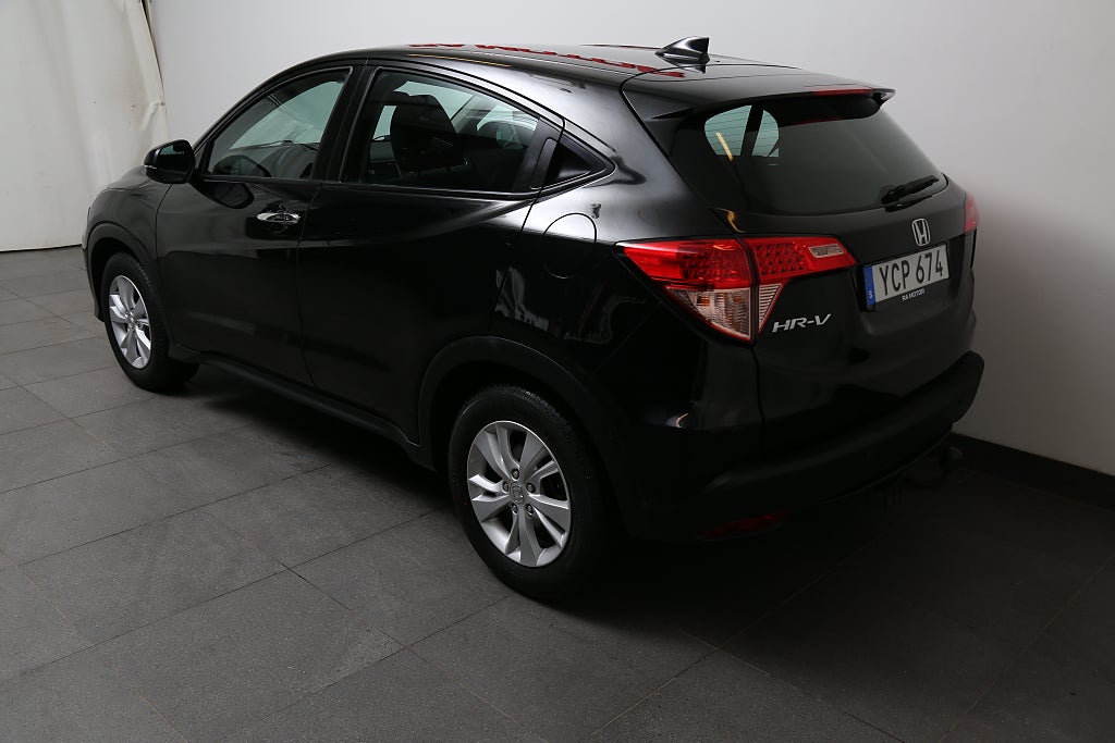 Honda HR-V 1,5 i-VTEC 131hk Elegance P-sensorer Drag Nyservad 2016