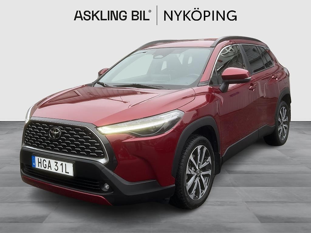 Toyota Corolla Cross Hybrid AWD Style -Vinterhjul ingår Euro 6