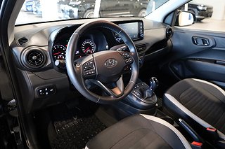 Halvkombi Hyundai i10 8 av 20