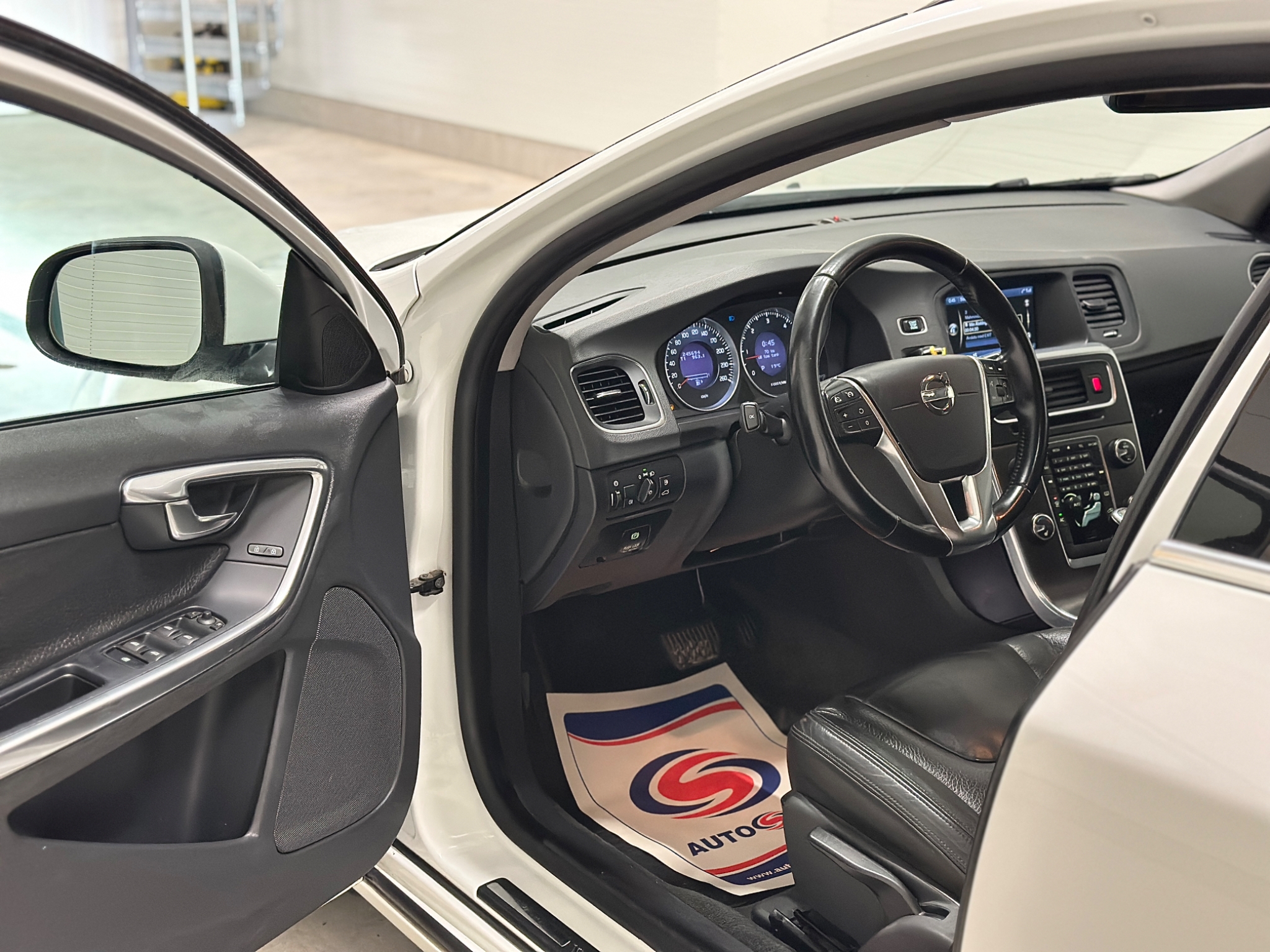 Volvo V60 2013, bild 7/50