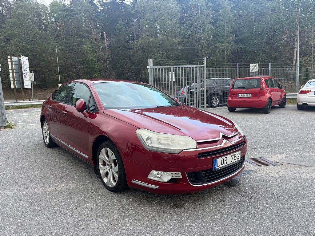 Citroën C5 Sedan 1.6 THP 156hk Drag 13300mil Nyservad Nybesiktigad