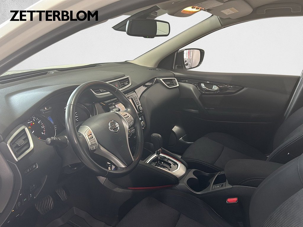 SUV Nissan Qashqai 8 av 17