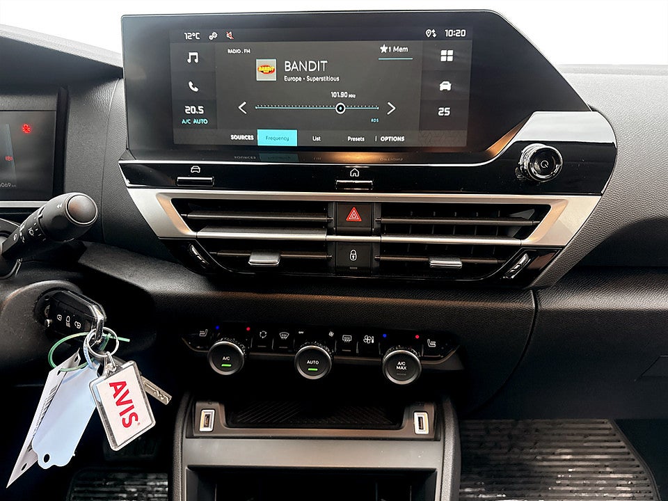Bild på Citroen C4 Plus 1.2 PT 130hk Aut B-KAMERA CARPLAY