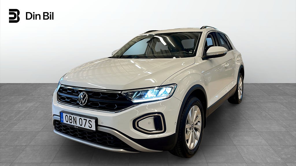 Volkswagen T-Roc LIFE 1.5 B-KAMERA CARPLAY COCKPIT 150 HK