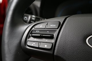 Halvkombi Hyundai i10 9 av 22