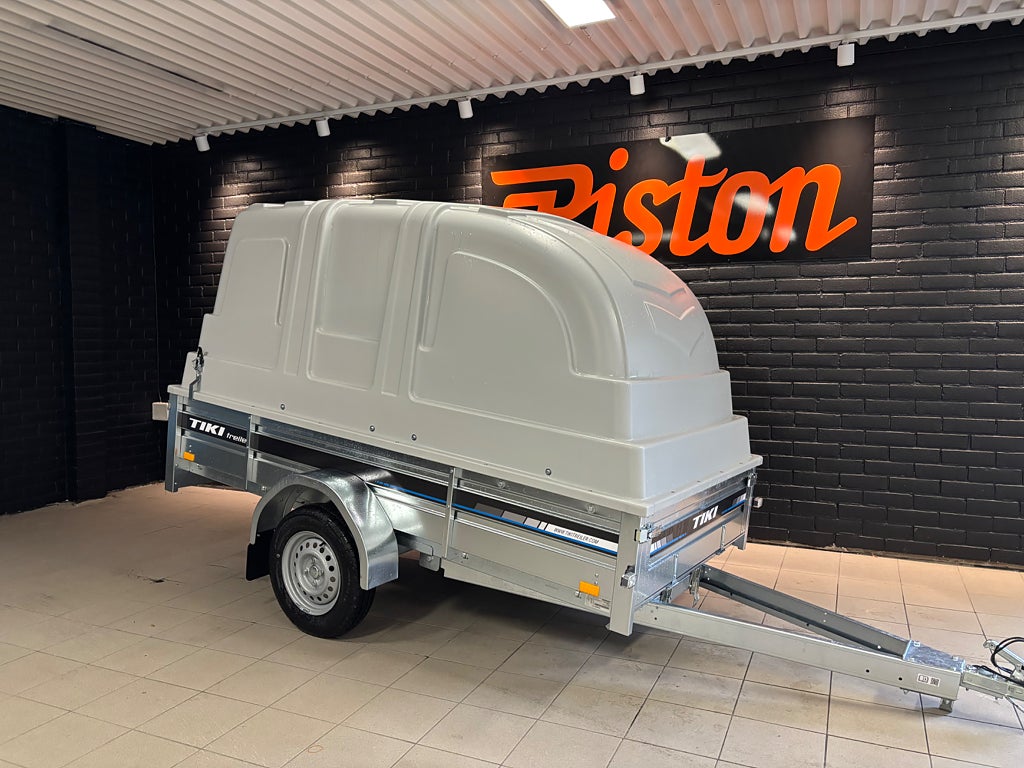 Tiki CS 265R med kåpa 750kg
