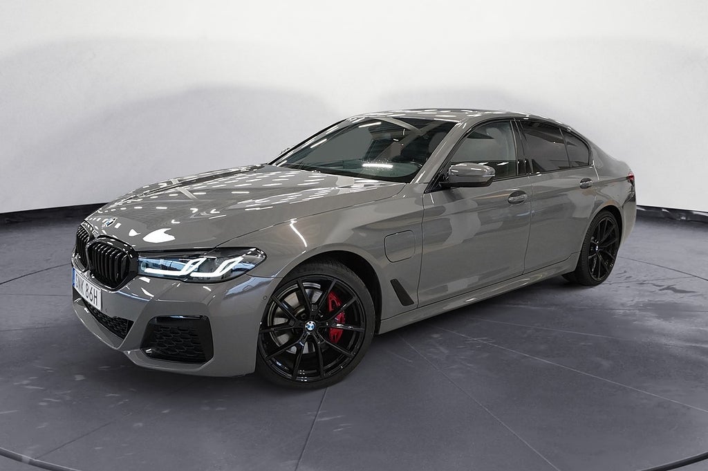 BMW 530e Sedan 3,65% ränta M-Sport Navi Adaptiva LED hk Rattvärme M Broms