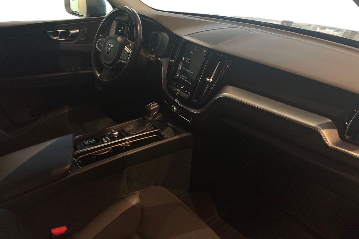 Volvo XC60 2018, bild 7/10