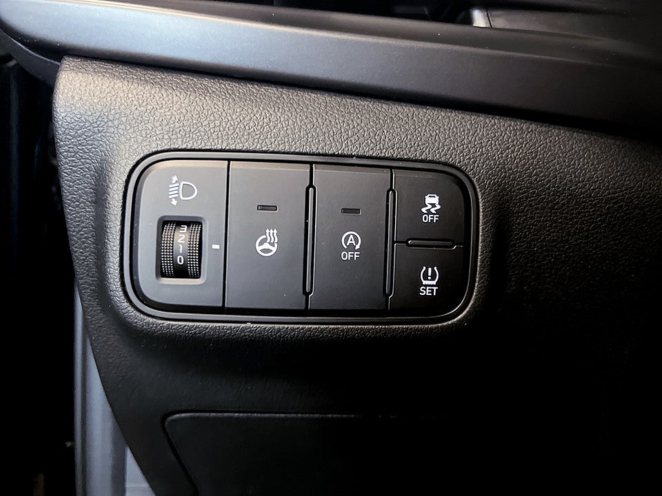 Bild på Hyundai i20 Essential 1.2 MPi 84hk B-KAMERA CARPLAY