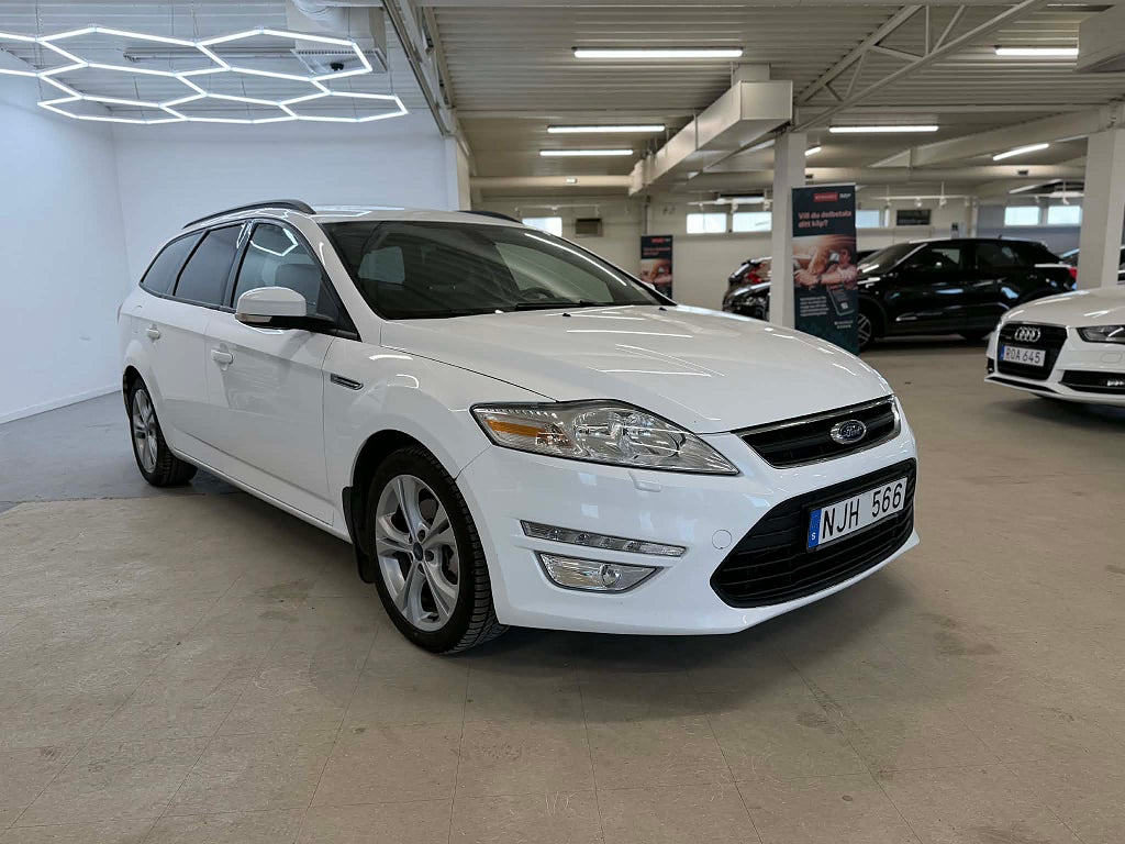 Ford Mondeo Kombi 1.6 TDCi Sport Edition Euro 5 Kamrem bytt