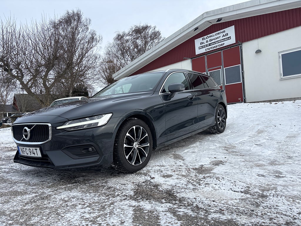 Volvo V60 T4 Geartronic Momentum Advanced 