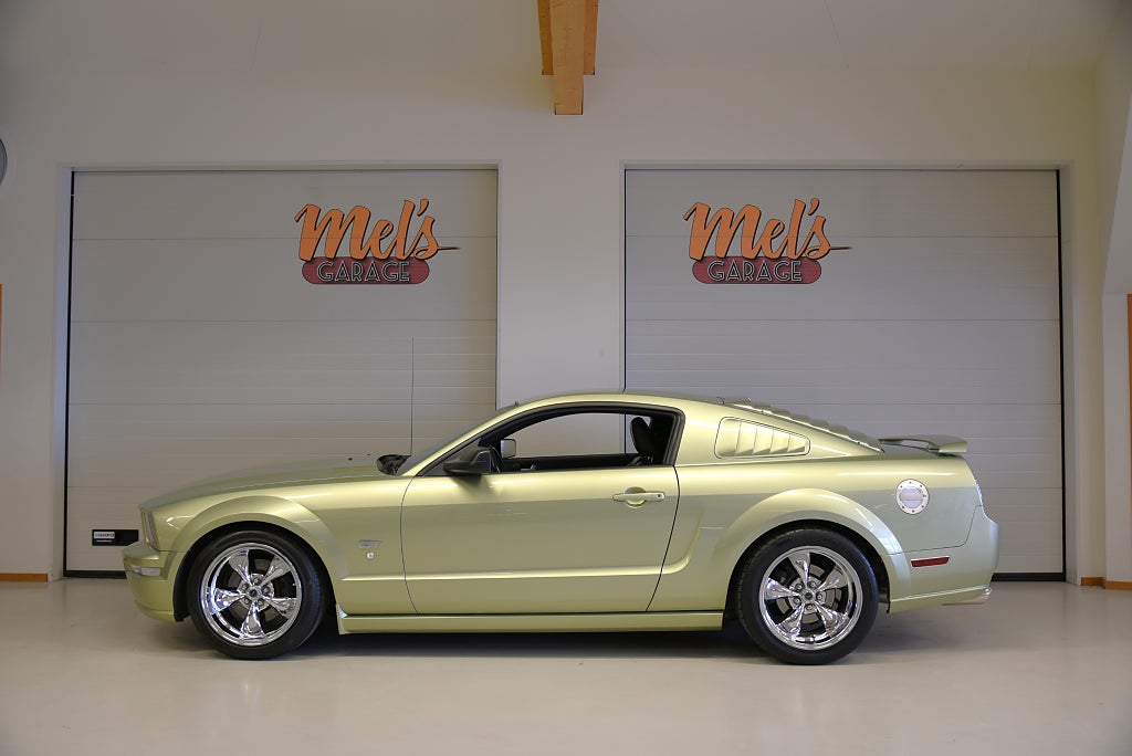 Ford Mustang GT Coupe V8 4,6L 5vxl automat. Riktigt trevlig Mustang