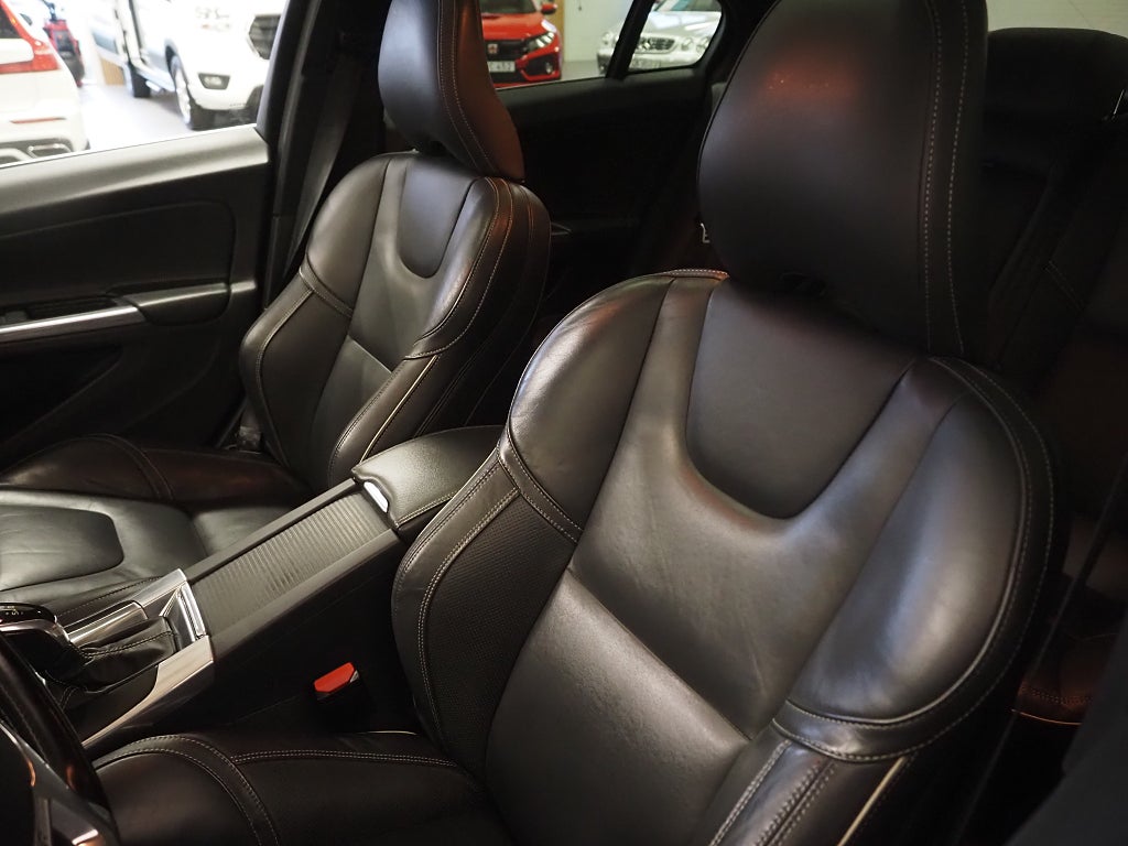 Volvo S60 D4 190hk R-Design BE Pro Taklucka|Kamera|H/K|Drag 2016