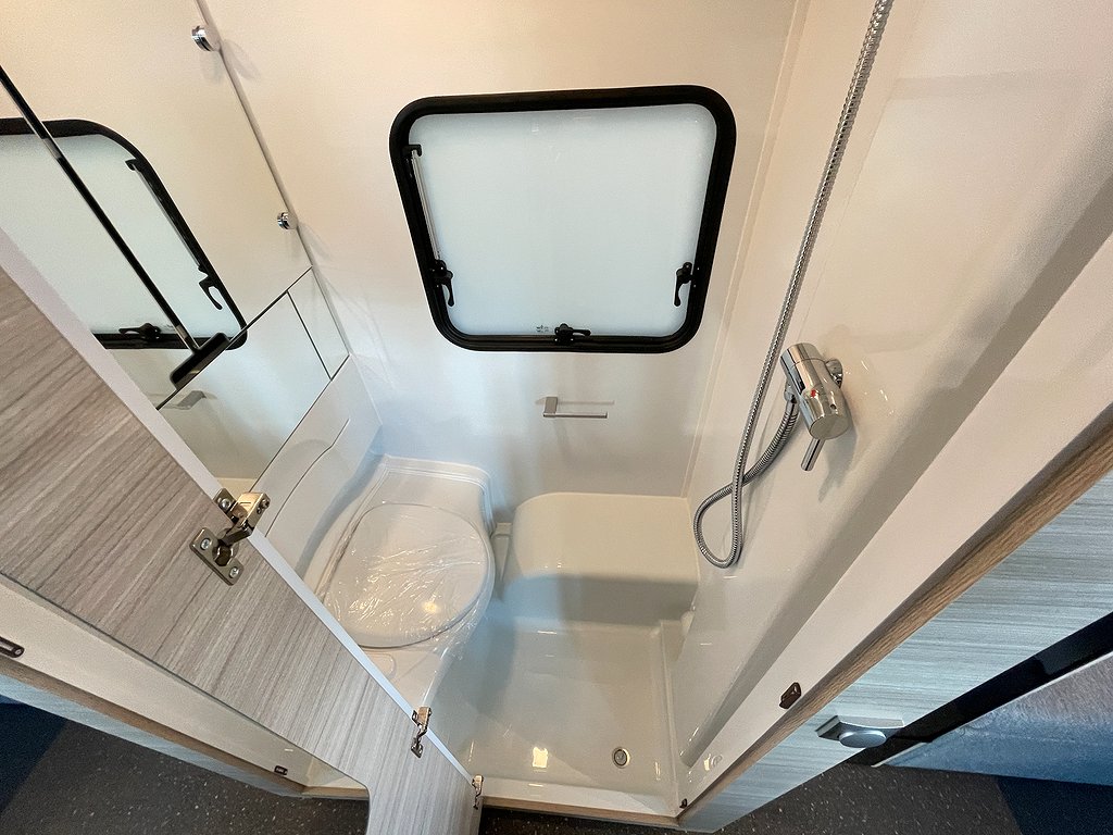 Adria Altea 502 UL / Långbädd / Jubileum 60Y / 1995kr/månad - Adria