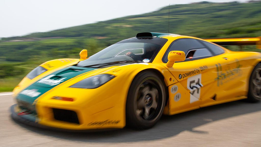 Den här McLaren 650S Le Mans har en unik färg i form av solgult. Foto: Piston Heads. 