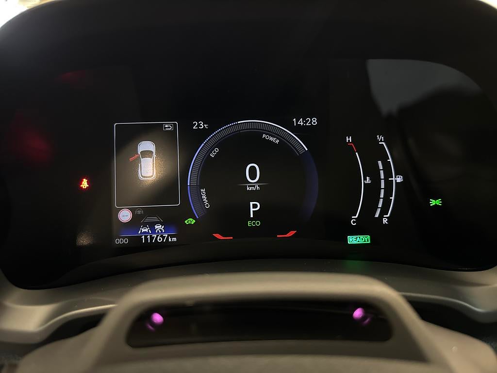 Lexus LBX 2025 - miniatyr 12