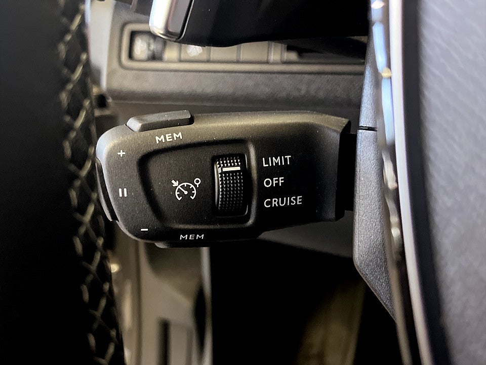 Bild på Peugeot 3008 Allure Pack 1.2 PT 130hk Aut KAMPANJRÄNTA 3,99%