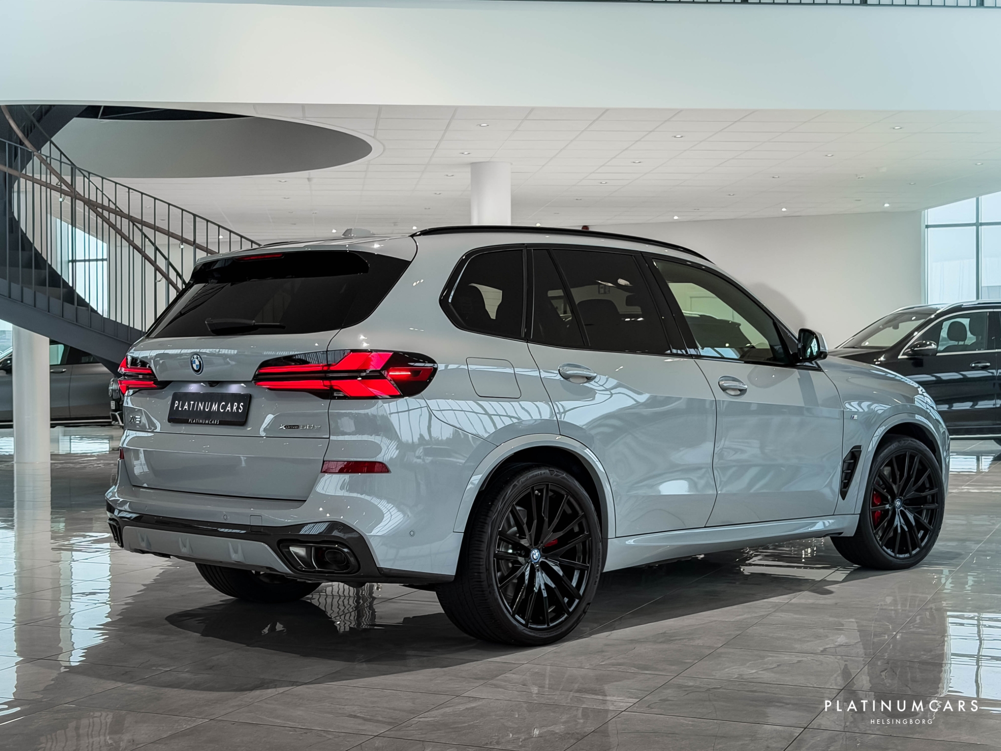 BMW X5 50e M Sport 2025, bild 2/10