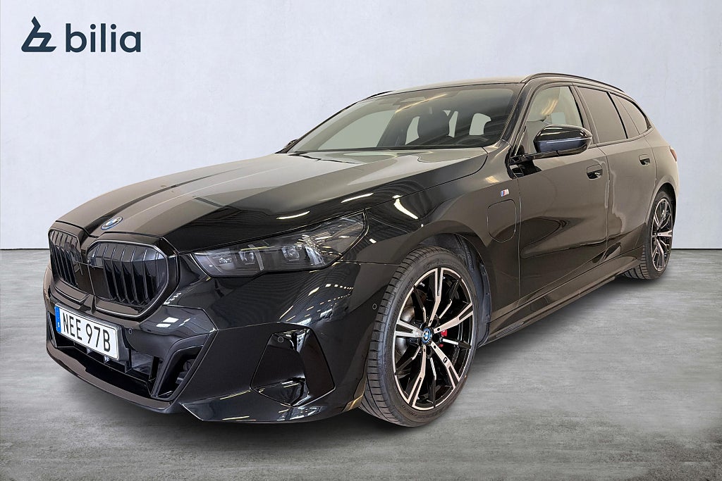 BMW 530e xDrive Touring M Sport Pro / H&K / Drag / Keyless