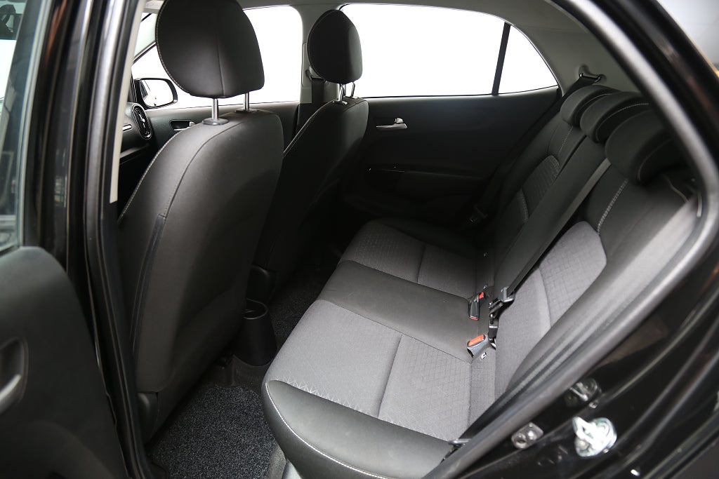 Kia Picanto 1,25 MPI 84hk Advance Automat CarPlay Kamera P-sensor 2020