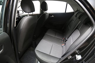Halvkombi Kia Picanto 22 av 23