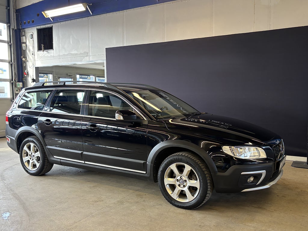Volvo XC70 D4 AWD Geartronic Classic /Läder /Sollucka