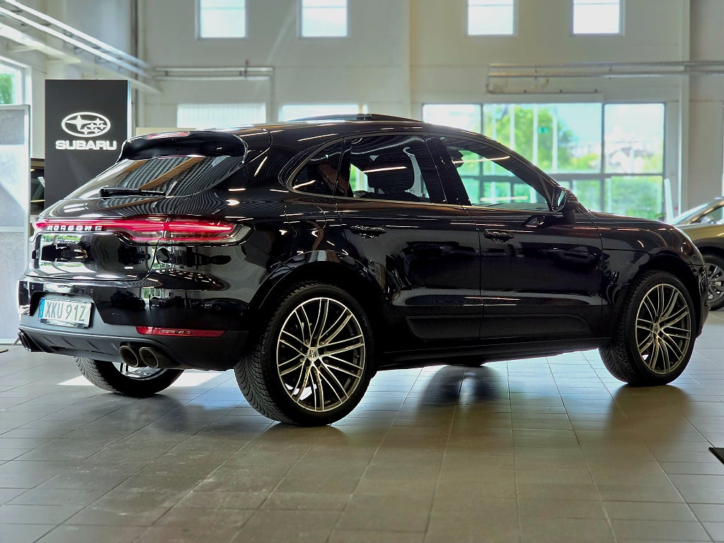 Porsche Macan PDK / Bose / Panorama / Drag / Värmare /