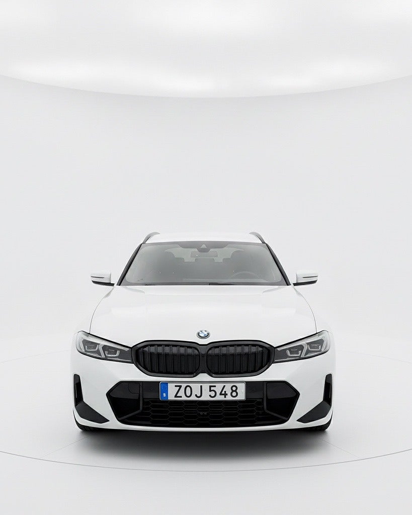 BMW 330e xDrive M Sport / Värm / Wide / Drag