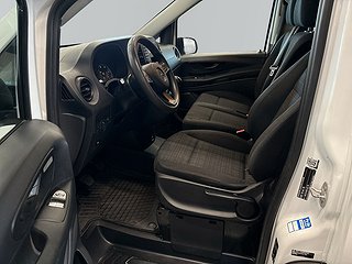Mercedes-Benz Vito Tourer 114 CDI 3.1t S&V-Däck/9-sits/MOMS