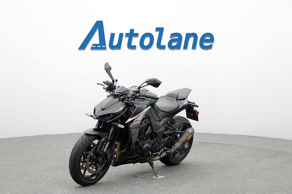 Kawasaki Z1000 *Akrapovic Värmehandtag