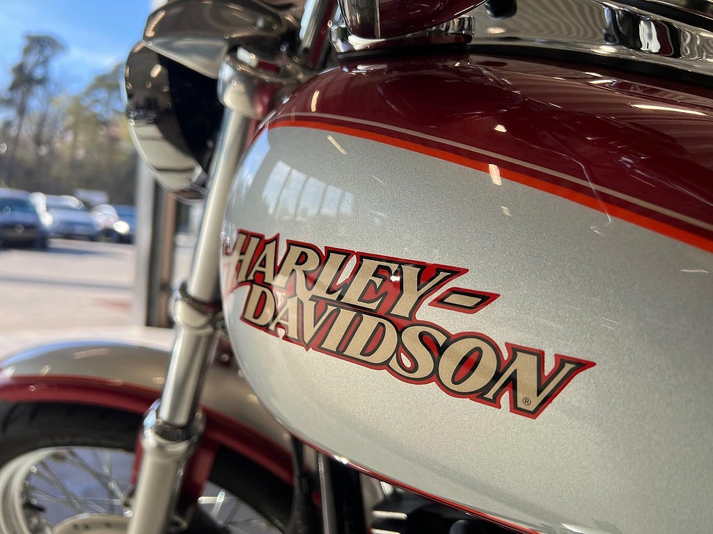 Harley-Davidson Low 2004 - miniatyr 10