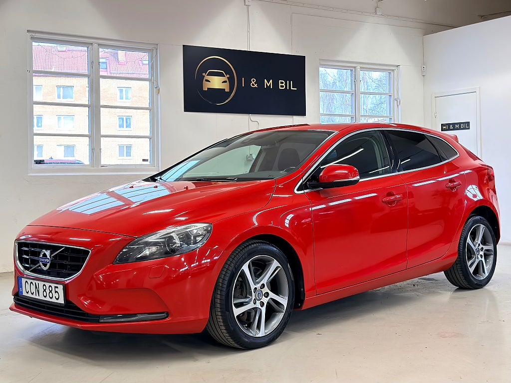 Volvo V40 D4 Geartronic Momentum/ Rattvärm/ Ny serv/ Ny Kamrem/