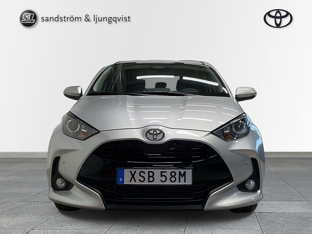 Toyota Yaris Hybrid 115 1,5 hk Active Komfortpaket
