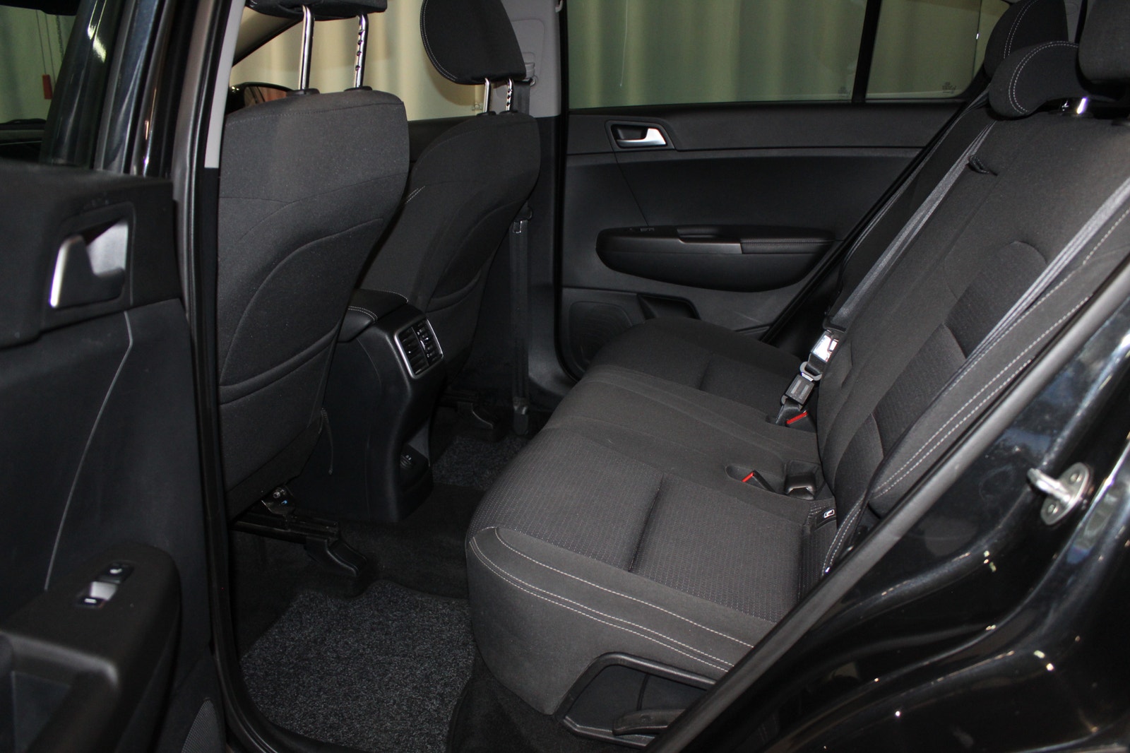Kia Sportage 2.0 CRDi AWD 185HK Advance, S&V-hjul,  9882 mil 2016 - miniatyr 22