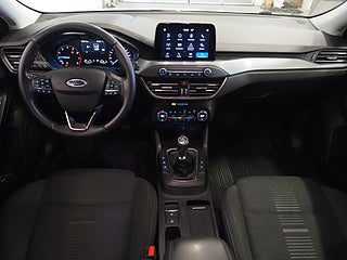 Halvkombi Ford Focus 13 av 21