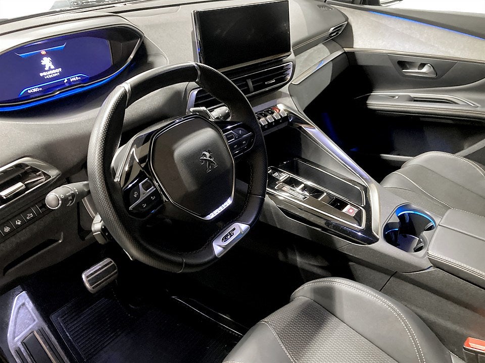 Bild på Peugeot 3008 GT Black Pack 1.2 PT 130hk Aut - B-KAMERA, CARPLAY